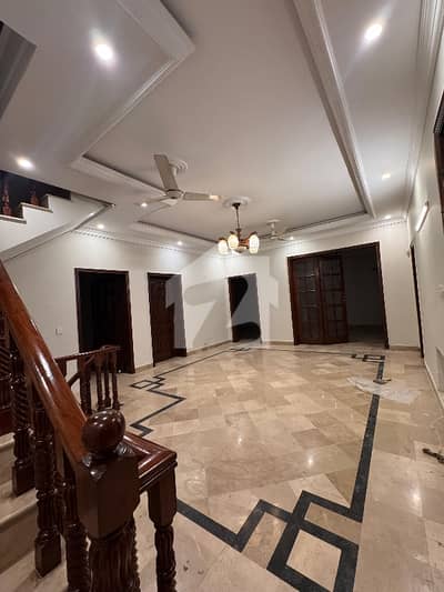 Bouse Available For Rent InF11