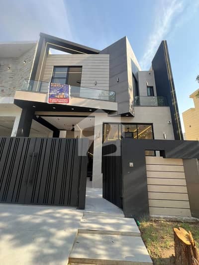 5 Marla Brand New Super Luxury Ultra Modern Designer House For Sale In DHA Rahbar