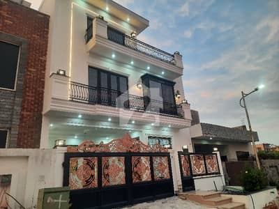 8- Marla House Available For Sale In B-17 Islamabad