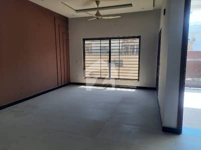 5 Marla House For Sale Available In B-17