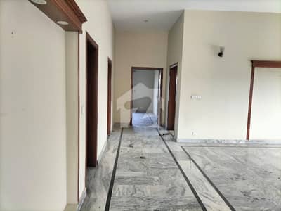 Upper Portion Available For Rent Upper Portion Available For Rent