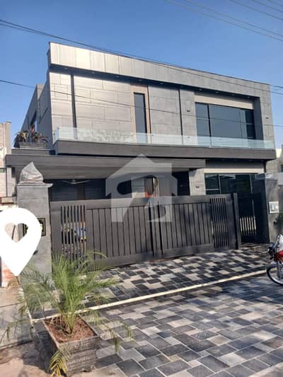 20 Marla House Is Available For Sale In DHA Phase 7