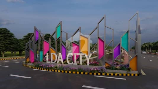 Premium 10 Marla Standard Plot For Sale Highly Connected To Main Pine Avenue &Amp; Etihad Commercial Hub