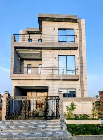 5 Marla Brand New House for Sale in Executive Block Park View City Lahore