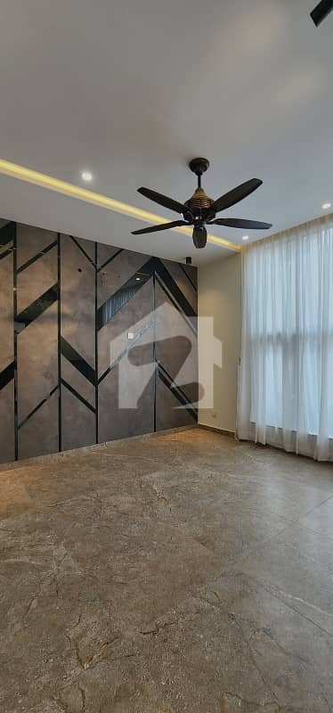 1 Kanal Designer House For Sale 1 Kanal Designer House For Sale