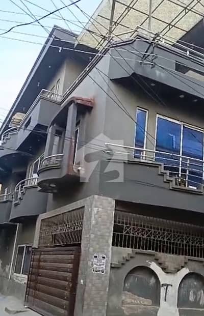 It'S A Well Maintain 5 Marla Corner House