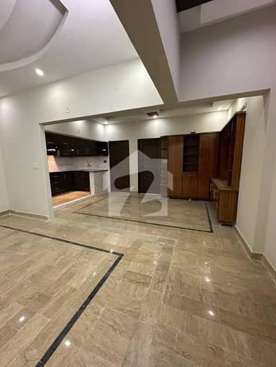 SILENT COMMERCIAL OFFICE AVAILABLE FOR RENT GULSHAN-E-IQBAL BLOCK 2