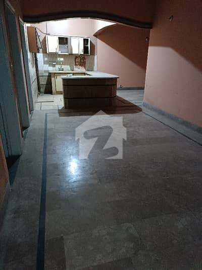 PRIME SILENT COMMERCIAL 5-ROOM FOR RENT GULSHAN-E-IQBAL BLOCK 1 | MAIN 60 FT ROAD