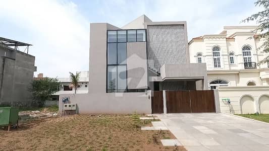 Prime Location 14 Marla House In D-12 For Sale At Good Location