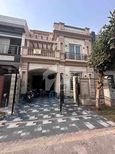 5 Marla Luxury House For Sale In ParkView City Lahore