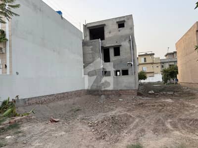 Prime Location 10 Marla Residential Plot In Park View City - Crystal Block For Sale At Good Location Prime Location 10 Marla Residential Plot In Park View City - Crystal Block For Sale At Good Location