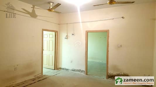 1200 Sq fts Flat For Sale