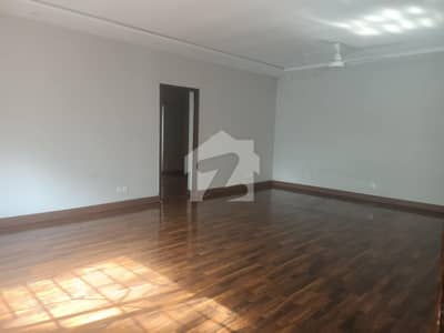 1 Kanal Double Story House with 4 Car Parking for Rent in P Block Model Town Lahore 1 Kanal Double Story House with 4 Car Parking for Rent in P Block Model Town Lahore