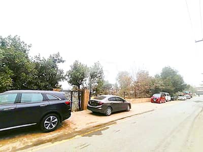 Prime Location Flat In Johar Town Phase 1 - Block F For Sale