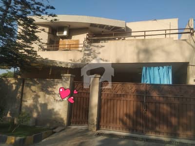 Investors Should Sale This Prime Location House Located Ideally In Askari 5