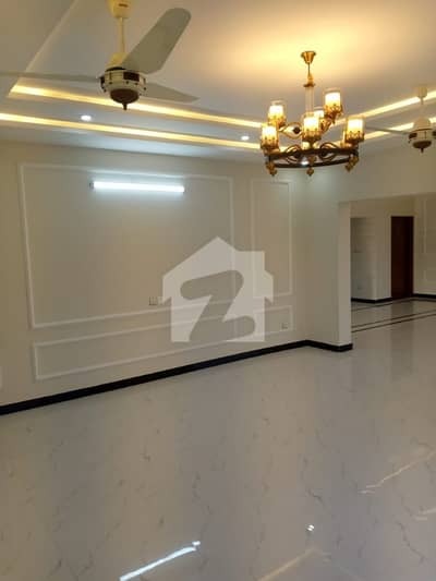 BREND NEW GROND PORTION FOR RENT