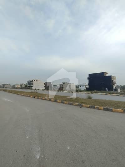 جی ۔ 15/3 جی ۔ 15,اسلام آباد میں 5 مرلہ رہائشی پلاٹ 1.85 کروڑ میں برائے فروخت۔