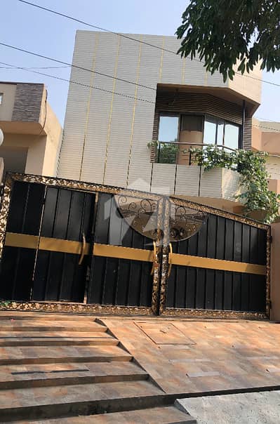 Prime 15 Marla Luxury House for Sale in PCSIR Phase 1