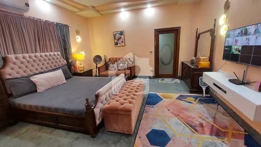 ڈی ایچ اے فیز 7 ڈی ایچ اے ڈیفینس,کراچی میں 3 کمروں کا 2 مرلہ فارم ہاؤس 4.5 لاکھ میں کرایہ پر دستیاب ہے۔