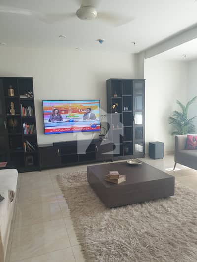 EMAAR PEARL TOWER3 2 BEDROOM APARTMENT FOR SALE