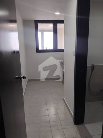 EMAAR CORAL TOWER 1 4 BEDROOM APARTMENT FOR SALE