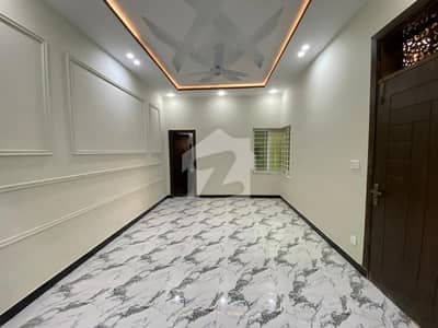 Book A Prime Location 5 Marla House In Snober City