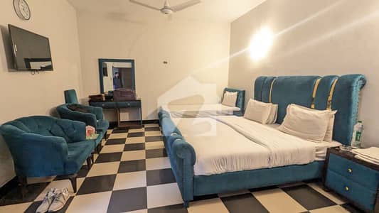 FOR RENT Fully Furnished 12-Beds Double Storey House F_6/1