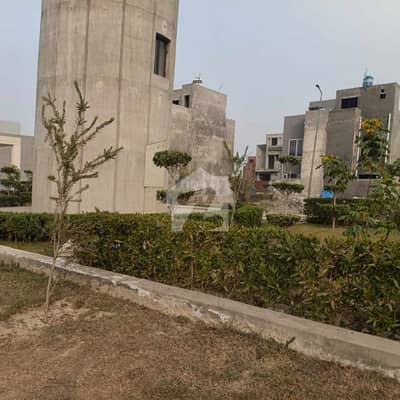 Best Location For Investment 2 Marla Commercial Plot