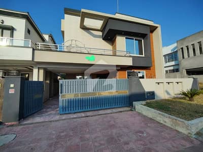 10 Marla Used House For Sale Bahria Town Phase 4