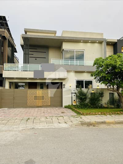 10 Marla Designer House For Sale In Bahria Town Rawalpindi