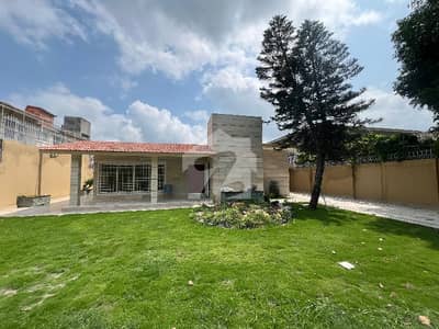 Beautiful & Spacious 3 Bedroom 1000 sq. yd House for Rent in E-7 Islamabad VIP Location Garden Servant Room Ideal Family Living