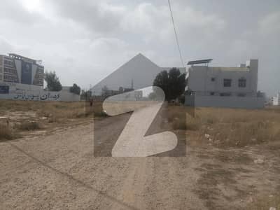 240 SQ YARD TRANSFER PLOT VIP LOCATION 400 FACING WEST OPEN