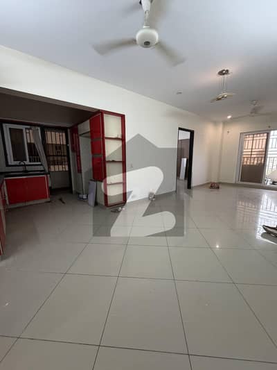 Luxury brand new apartment with extra terrace pure west open apartment 3 bed dd for rent