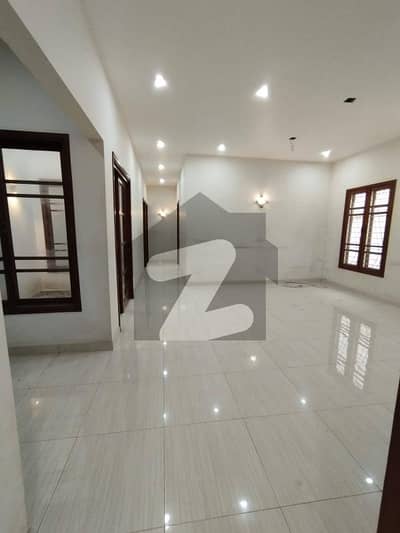 PRIME SILENT COMMERCIAL INDEPENDENT DOUBLE STOREY 10*-ROOM FOR RENT GULSHAN-E-IQBAL BLOCK 10a | MAIN 60 FT ROAD