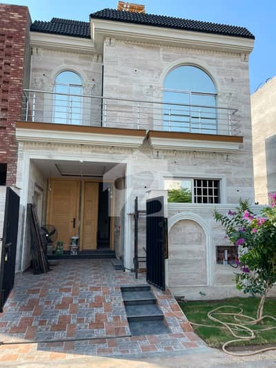 5 Marla Luxury House Available for Rent in Lake City Lahore M8 Block B1 | By MERAKI REALTORS & BUILDERS 5 Marla Luxury House Available for Rent in Lake City Lahore M8 Block B1 | By MERAKI REALTORS & BUILDERS