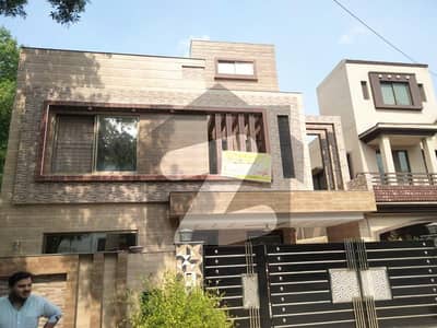 10 Marla House For Rent In Bahria Town 10 Marla House For Rent In Bahria Town