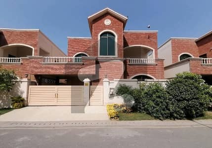 House For Grabs In 12 Marla Multan
