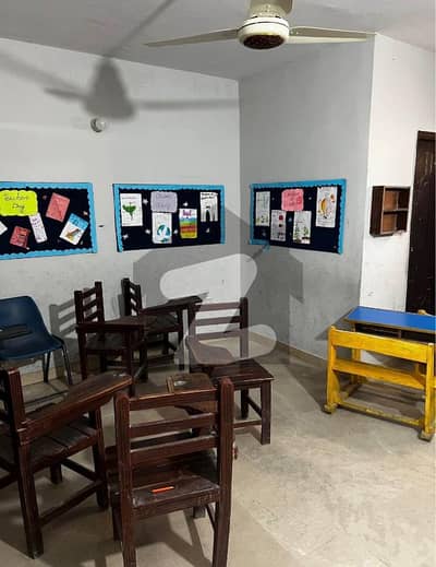 1500 Sqyd House For Rent 15 Rooms + Huge Hall | 60ft Road | VIP Location Gulshan Block 7