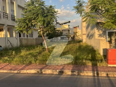 Exclusive Offering: Premium Plot In Sector C2 Park Charges Paid Bahria Enclave, Islamabad  Corner Plot With 4 Marla Extra Land Also Available