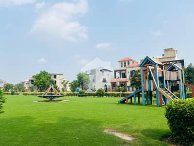 10 Marla Residential Plot Available For Sale In Lake City