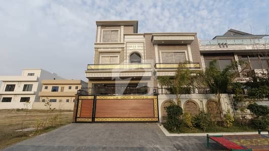 فیصل ٹاؤن فیز 1 - بلاک سی فیصل ٹاؤن فیز 1,فیصل ٹاؤن - ایف ۔ 18,اسلام آباد میں 6 کمروں کا 10 مرلہ مکان 5.5 کروڑ میں برائے فروخت۔