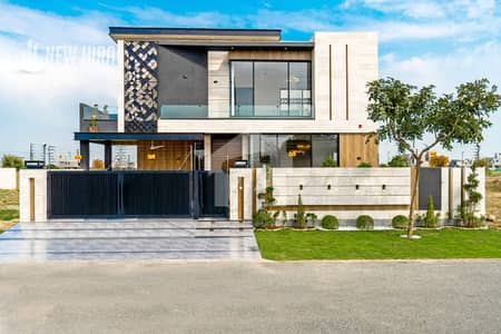 ONE KANAL BRAND NEW MAGNIFICENT HOUSE FOR SALE