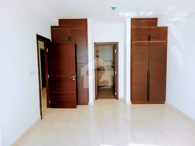 Renting A Prime Location Flat In Emaar Pearl Towers?