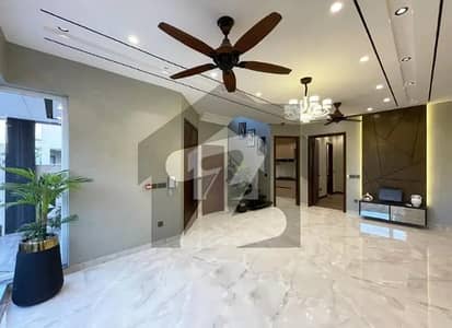 1 Kanal Upper Portion For Rent In DHA Phase 7 1 Kanal Upper Portion For Rent In DHA Phase 7