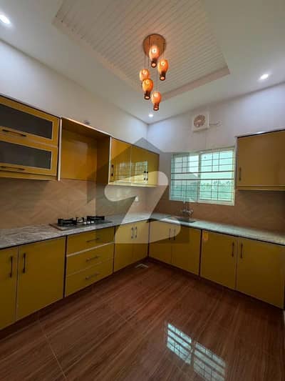 5 MARLA BEAUTIFUL AND MODERN HOUSE AVAILABLE FOR SALE 5 MARLA BEAUTIFUL AND MODERN HOUSE AVAILABLE FOR SALE