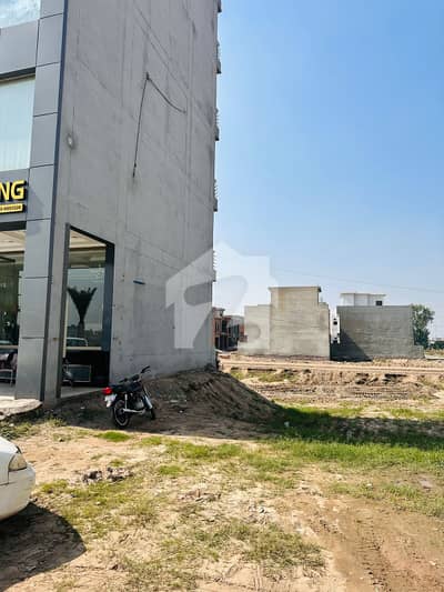 Prime 5 Marla Commercial Plot For Sale In Park View City, Lahore