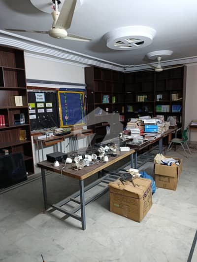 گلستانِِ جوہر ۔ بلاک 14 گلستانِ جوہر,کراچی میں 16 مرلہ Studio مکان 2.75 لاکھ میں کرایہ پر دستیاب ہے۔ گلستانِِ جوہر ۔ بلاک 14 گلستانِ جوہر,کراچی میں 16 مرلہ Studio مکان 2.75 لاکھ میں کرایہ پر دستیاب ہے۔