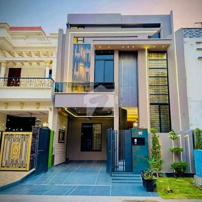 Prime Location 5 Marla House In Citi Housing Society For sale At Good Location
