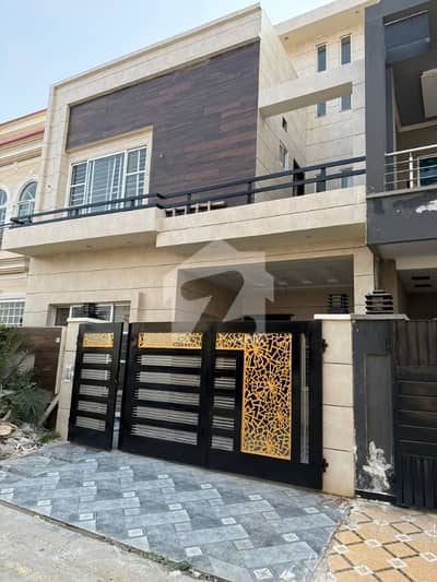 7 Marla House Available For Sale In Lake City Sector M-7A
