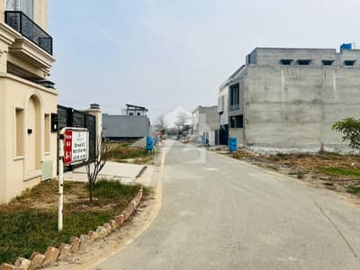 7 Marla Pair Plot Available For Sale In Lake City Each Plot Price : 1.70 Cro 7 Marla Pair Plot Available For Sale In Lake City Each Plot Price : 1.70 Cro